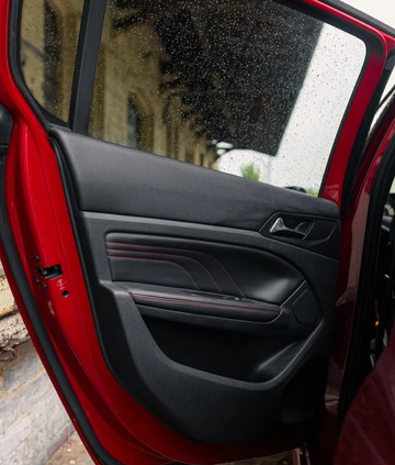 Peugeot 308 cena 65200 przebieg: 93200, rok produkcji 2017 z Stary Sącz małe 379